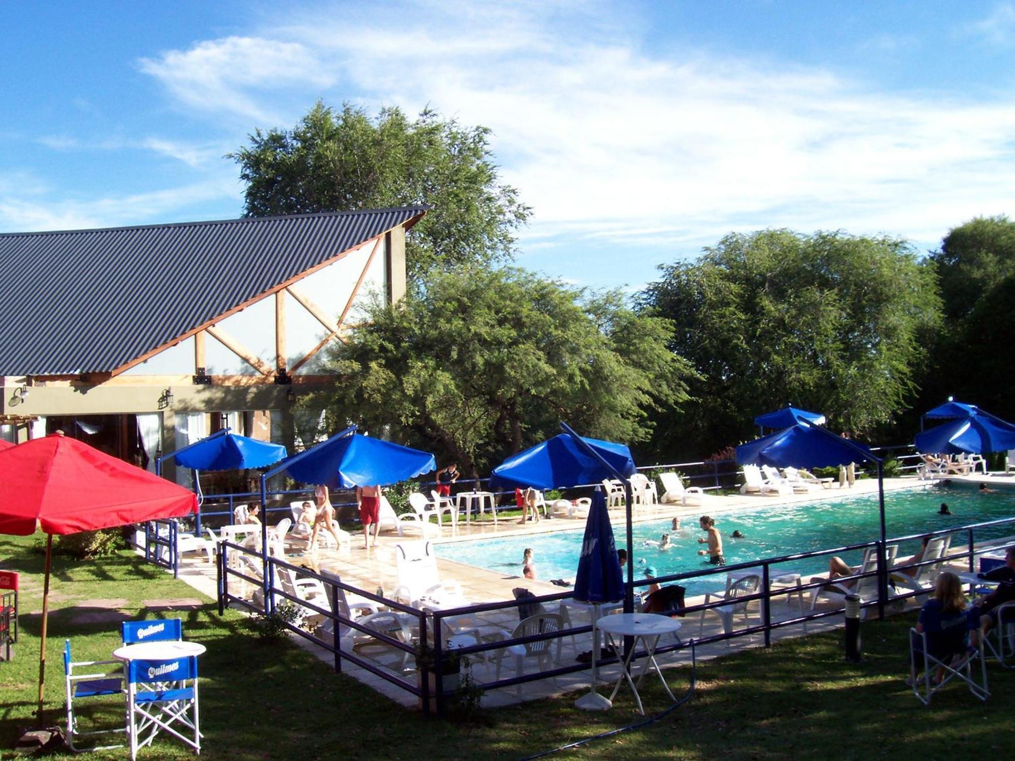 Howard Johnson Hotel&Spa Villa General Belgrano Exterior foto