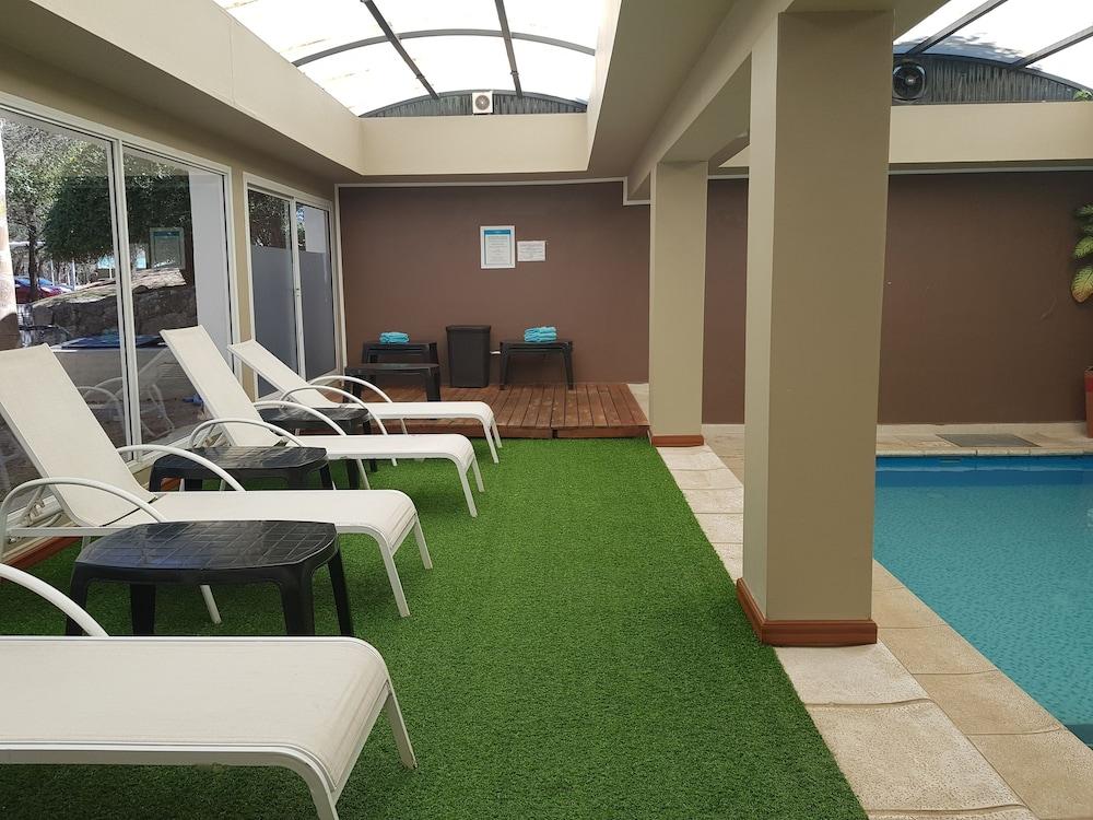 Howard Johnson Hotel&Spa Villa General Belgrano Exterior foto